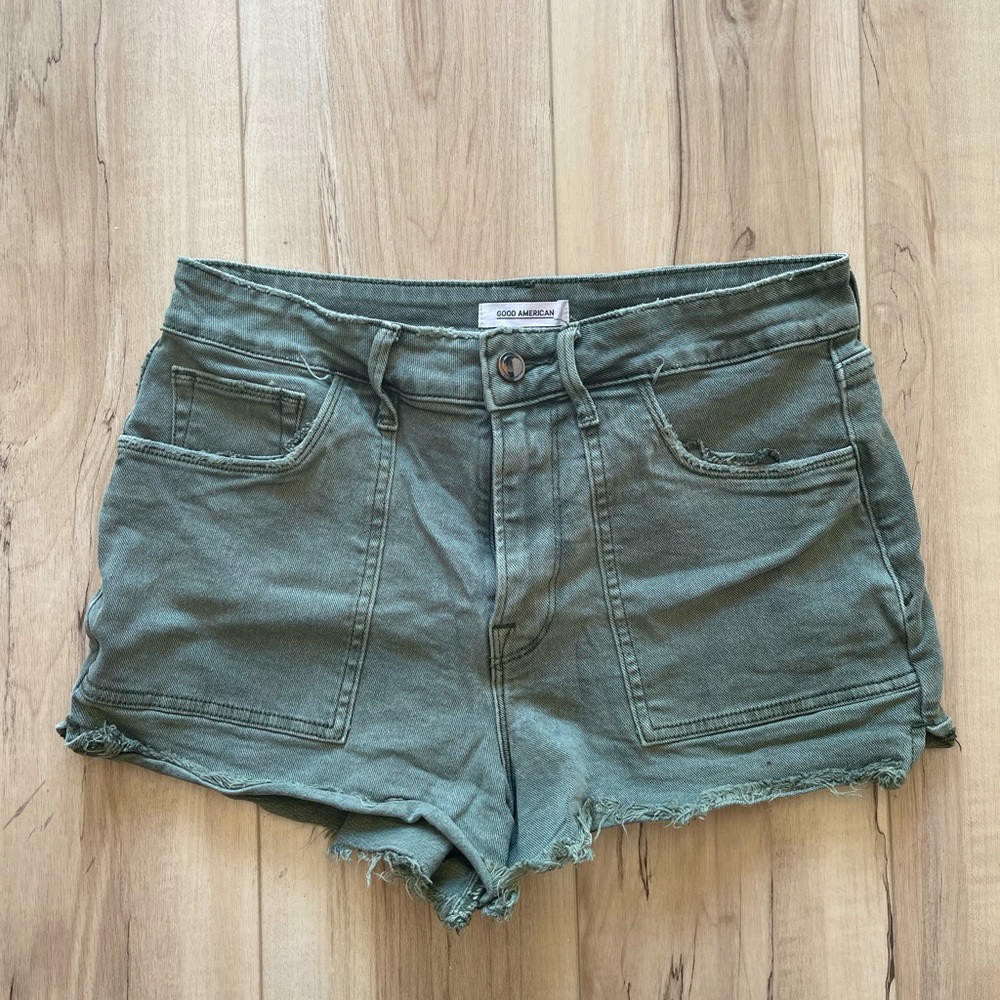 Good American Green High Waist Shorts | 6